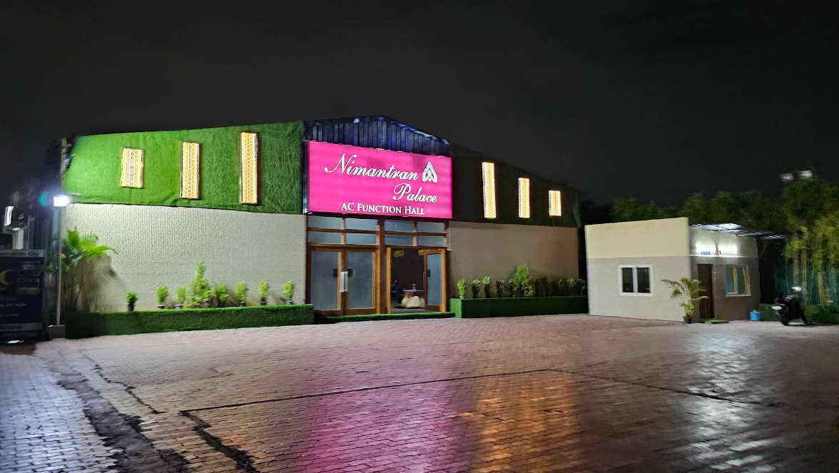 Nimantran Palace